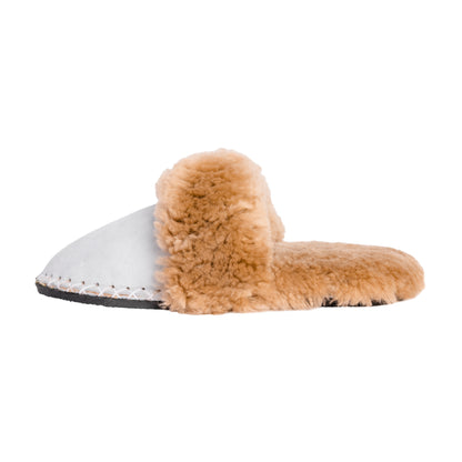 Adult Slip-on Slipper | Lions Head Range | Camel